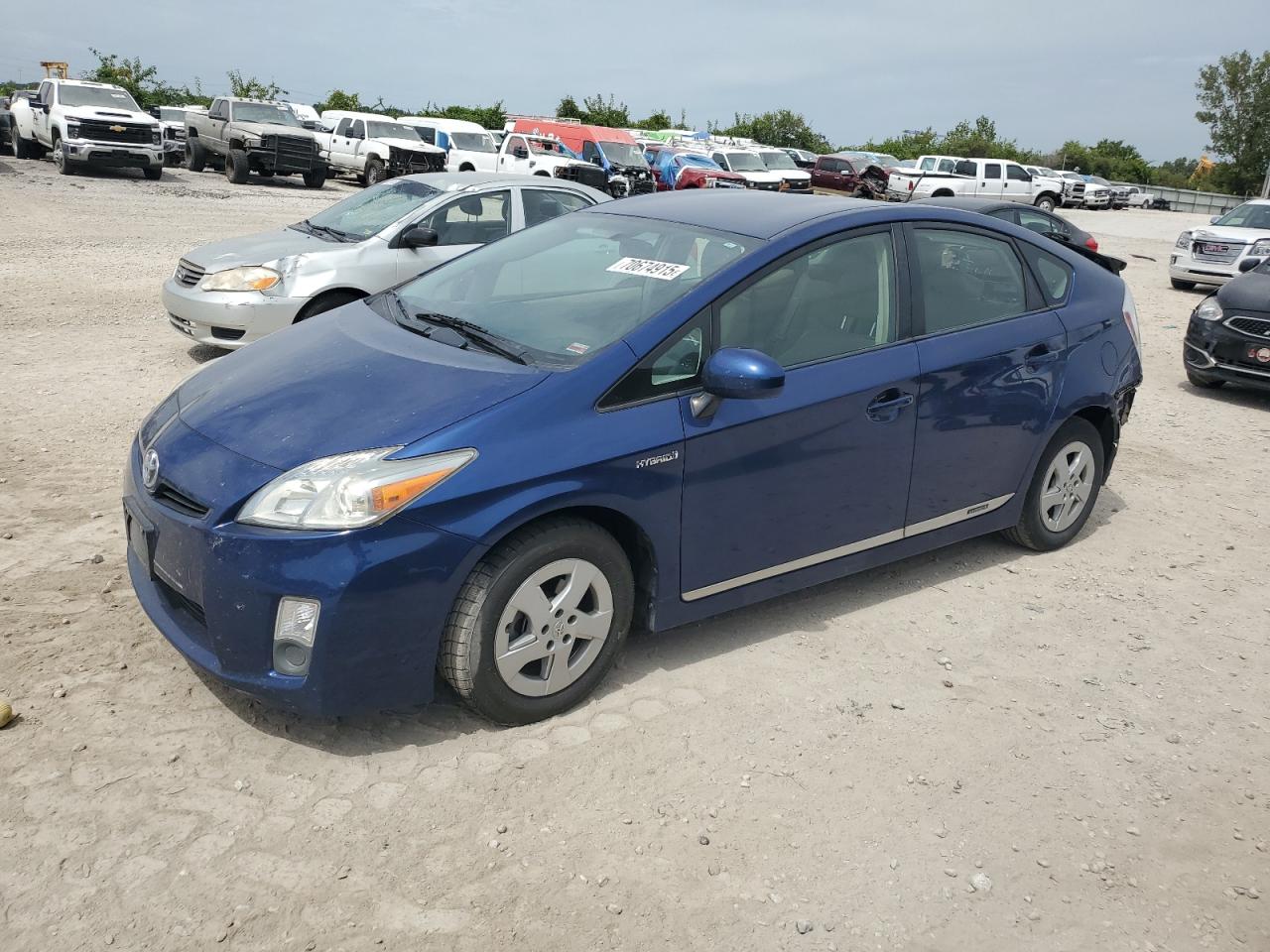 TOYOTA PRIUS