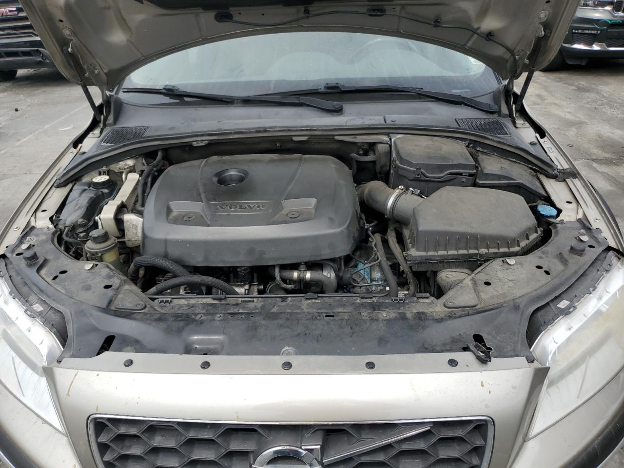 VOLVO XC70 T5 PREMIER