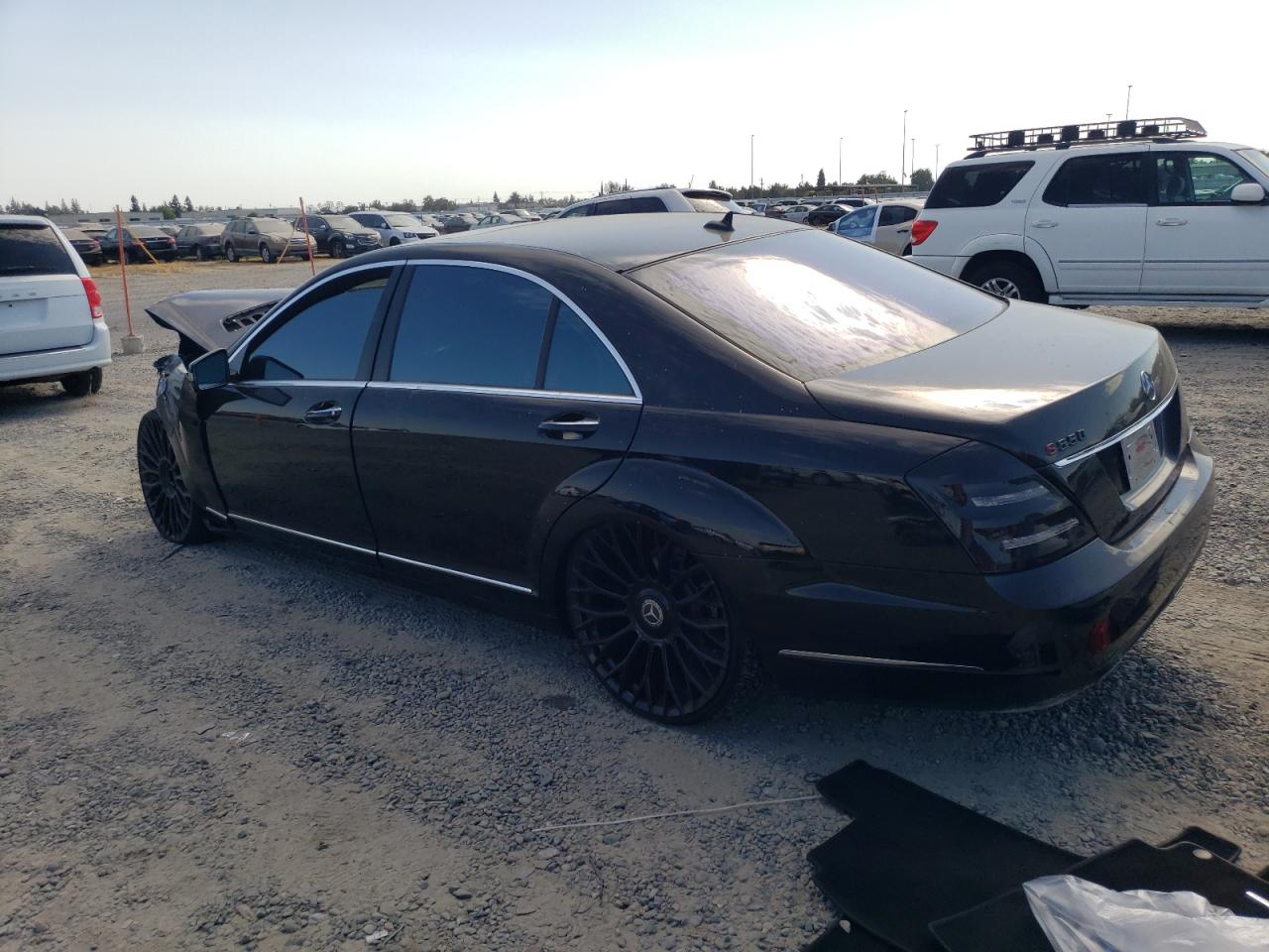 MERCEDES-BENZ S-CLASS 550