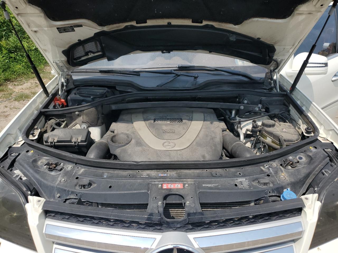 MERCEDES-BENZ GL-CLASS 550 4MATIC