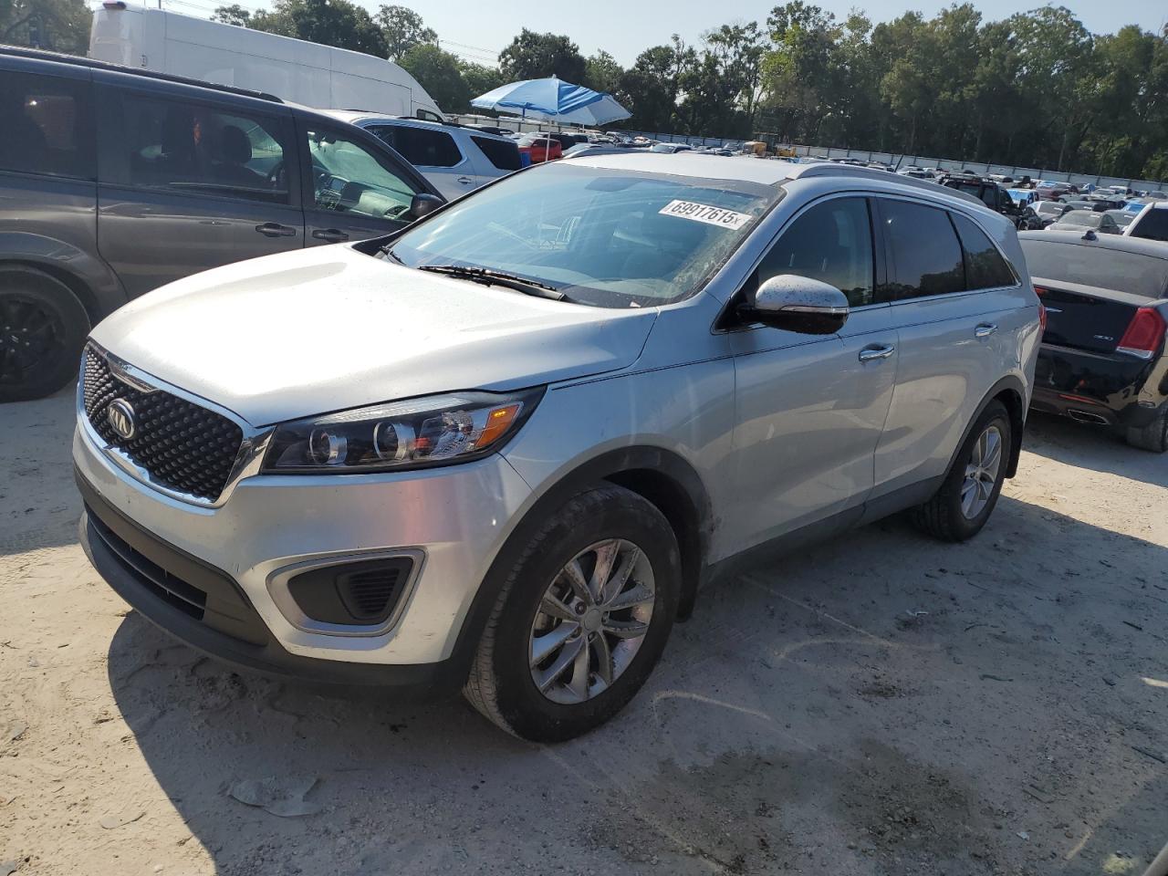 KIA SORENTO LX