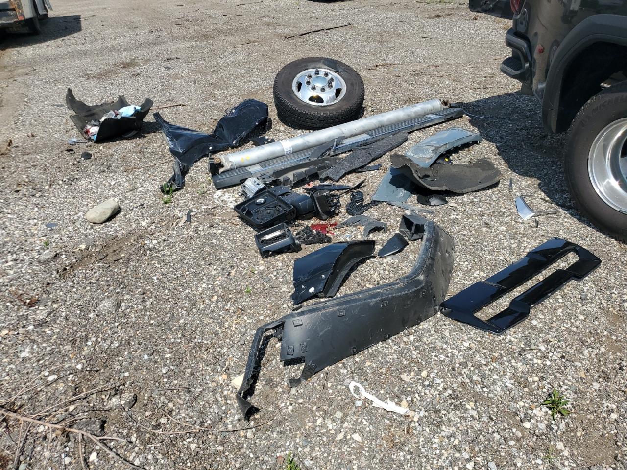 GMC SIERRA K3500 DENALI