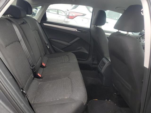 2017 VOLKSWAGEN PASSAT S - 1VWAT7A38HC033333