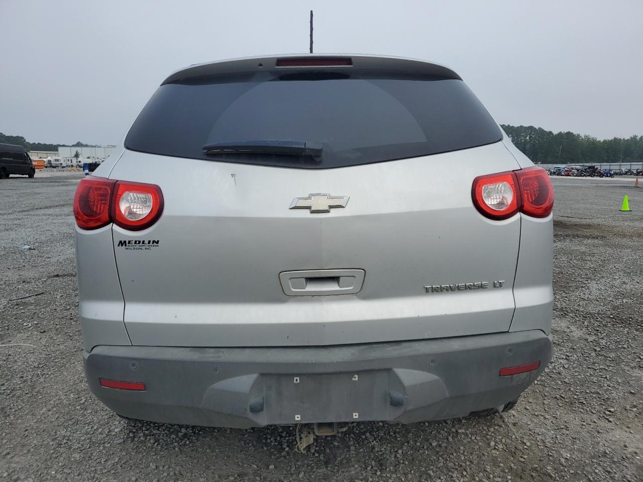 CHEVROLET TRAVERSE LT