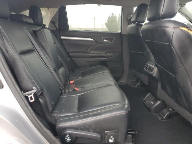 2016 TOYOTA HIGHLANDER XLE 5TDKKRFH0GS504236