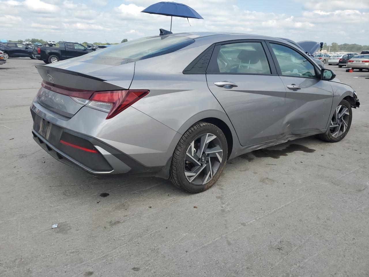 HYUNDAI ELANTRA SEL SPORT