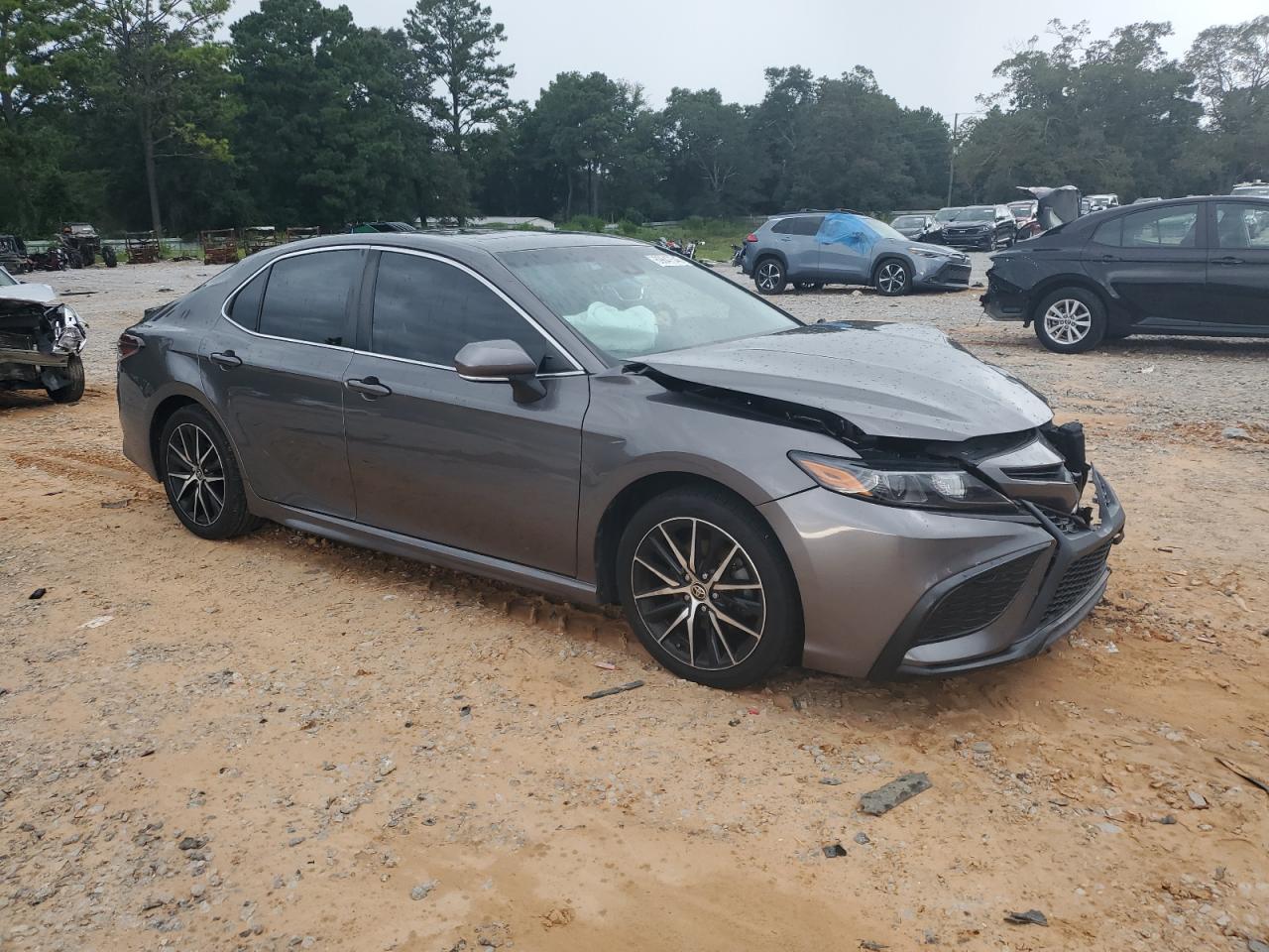 TOYOTA CAMRY SE