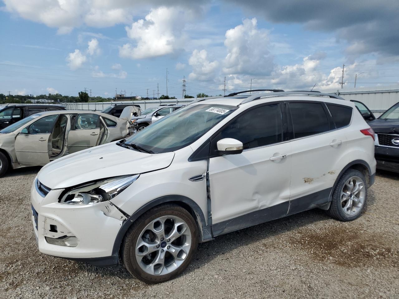 FORD ESCAPE TITANIUM