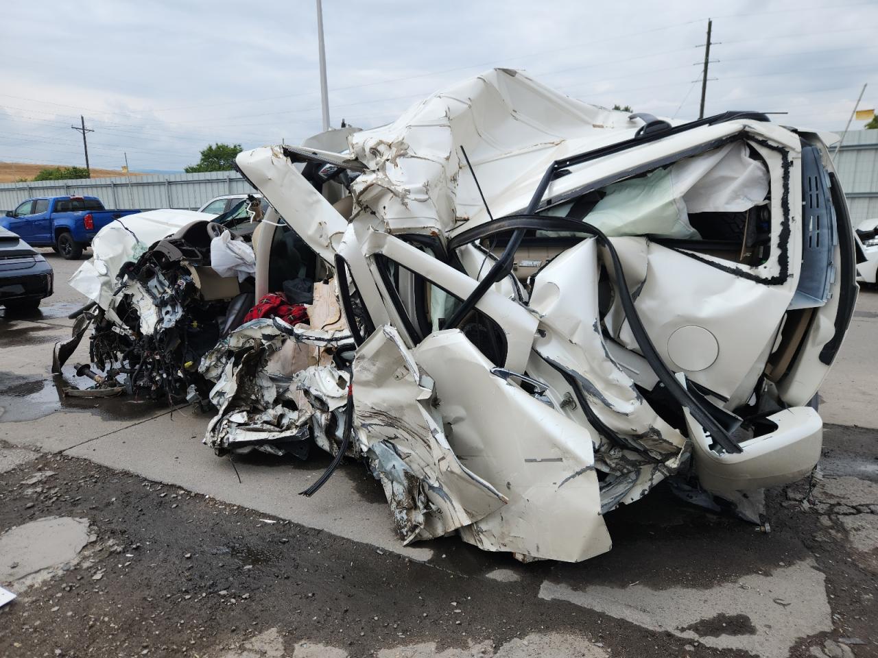 CHEVROLET SUBURBAN K1500 LTZ