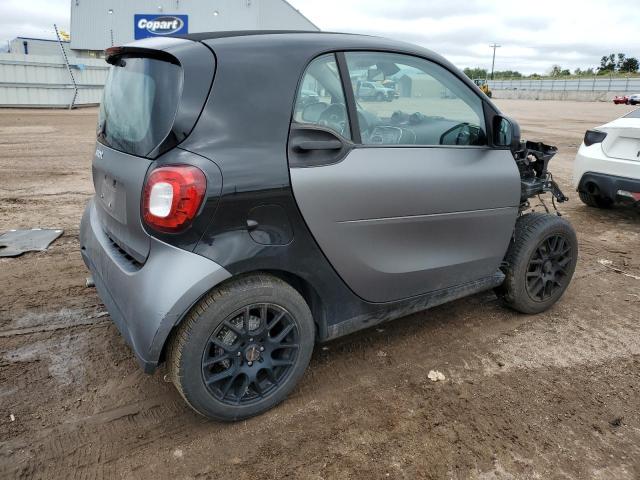 2017 SMART FORTWO WMEFJ5DA0HK172585