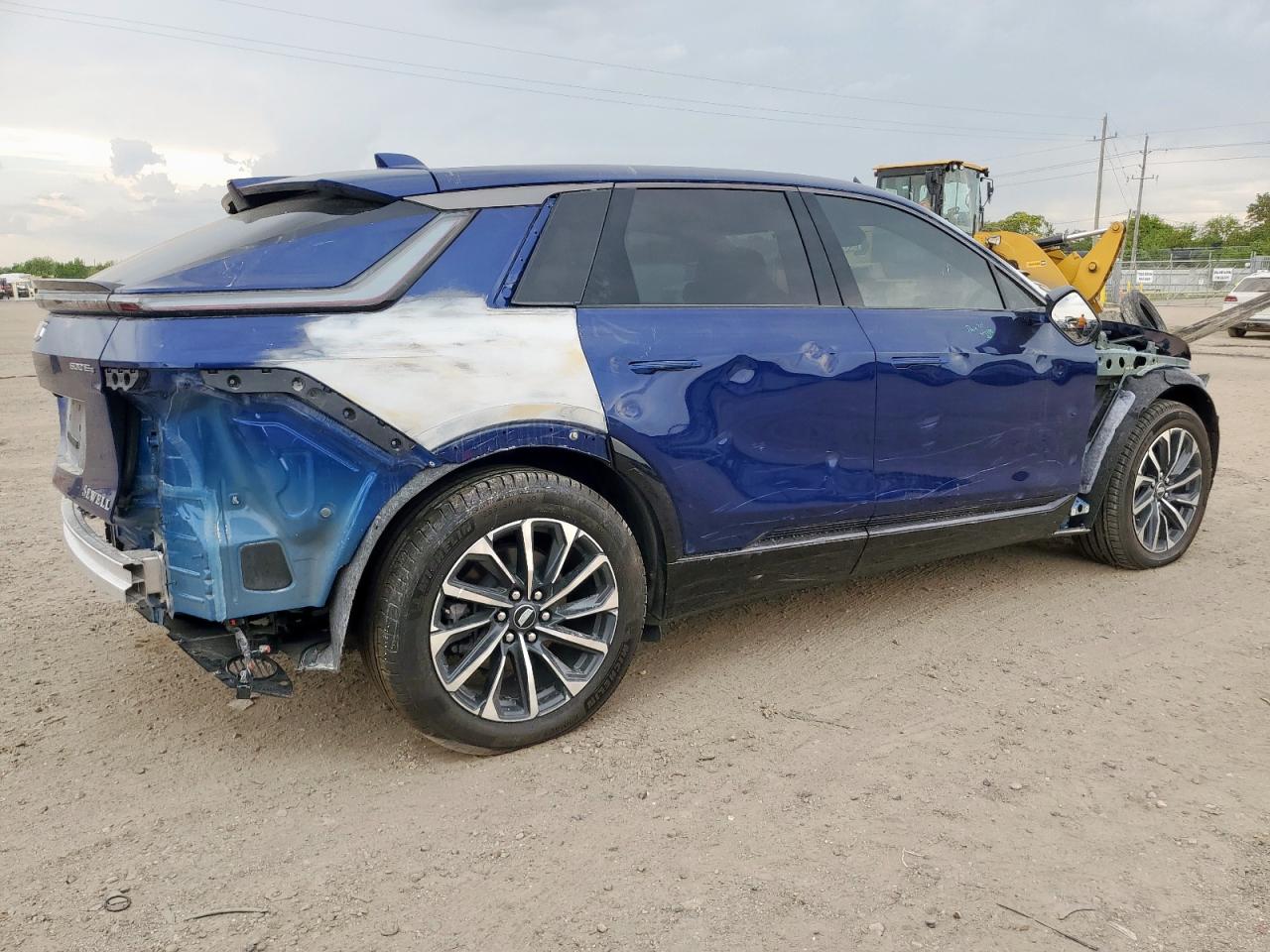 CADILLAC LYRIQ SPORT