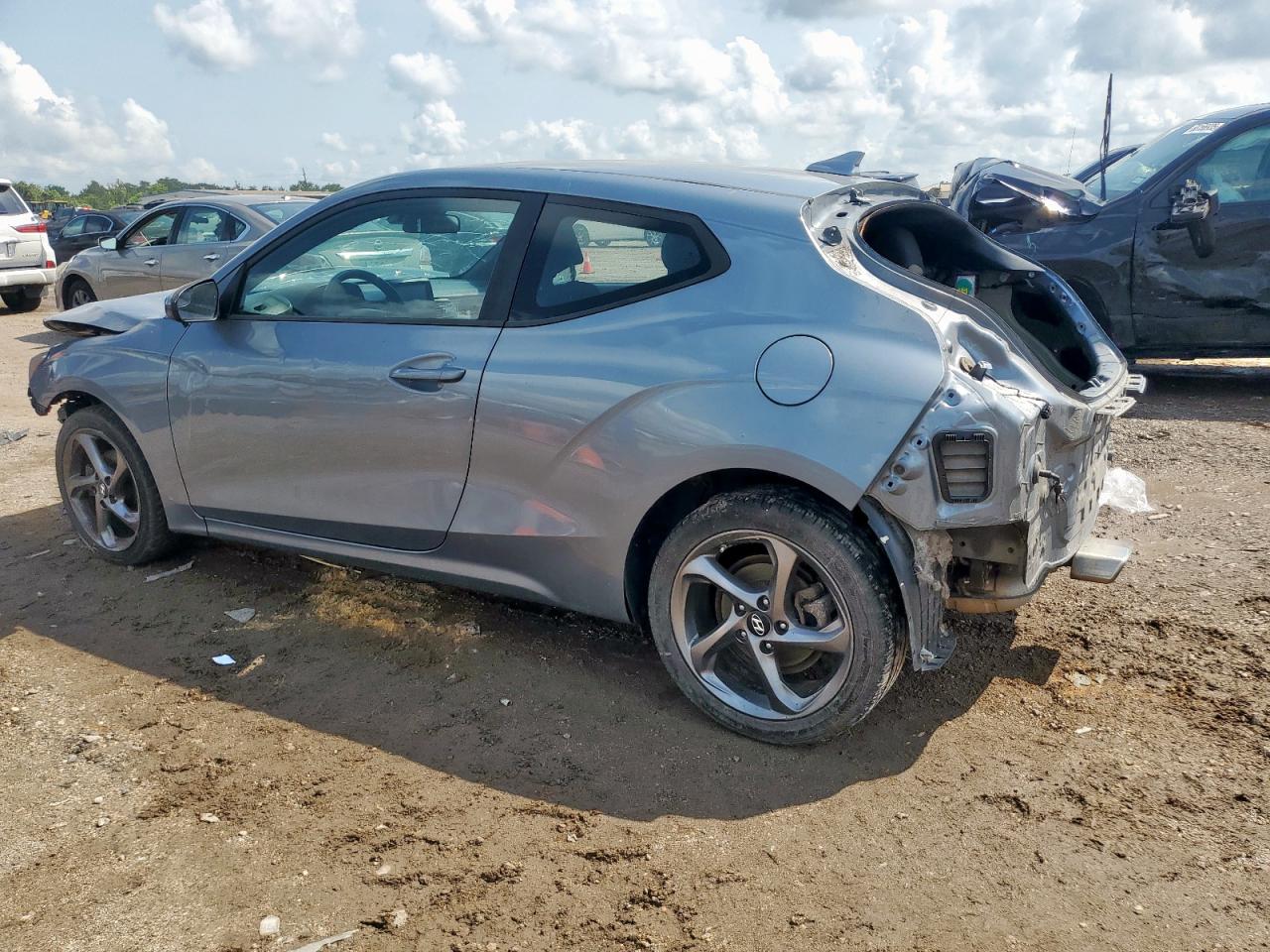 HYUNDAI VELOSTER BASE