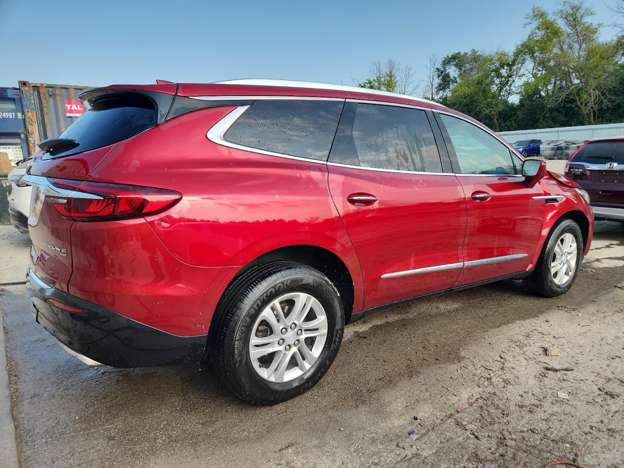 BUICK ENCLAVE ESSENCE