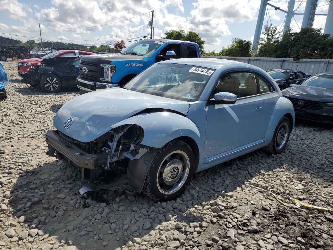 VOLKSWAGEN BEETLE