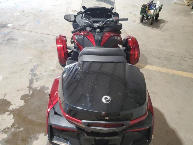 2021 CAN-AM SPYDER ROA 2BXNBDD22MV005125