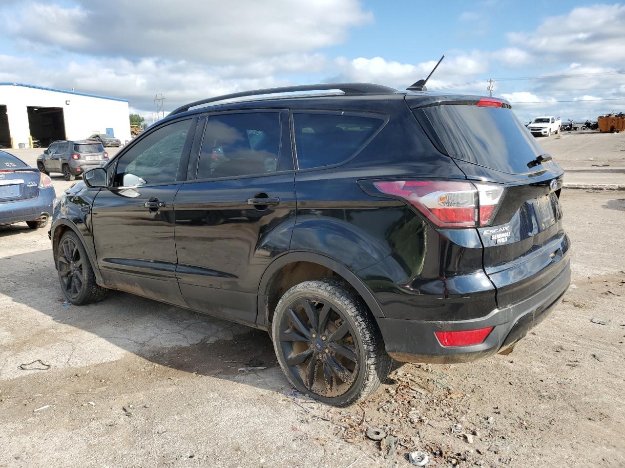 FORD ESCAPE SE