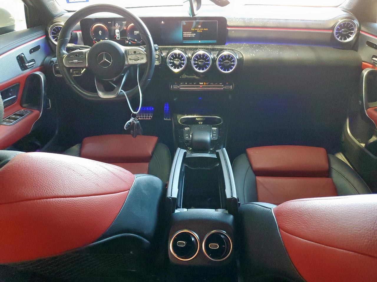 MERCEDES-BENZ A-CLASS 220