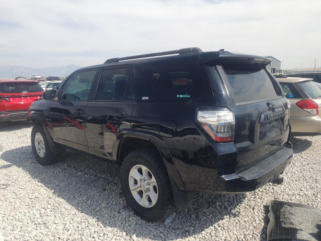 TOYOTA 4RUNNER SR5/SR5 PREMIUM