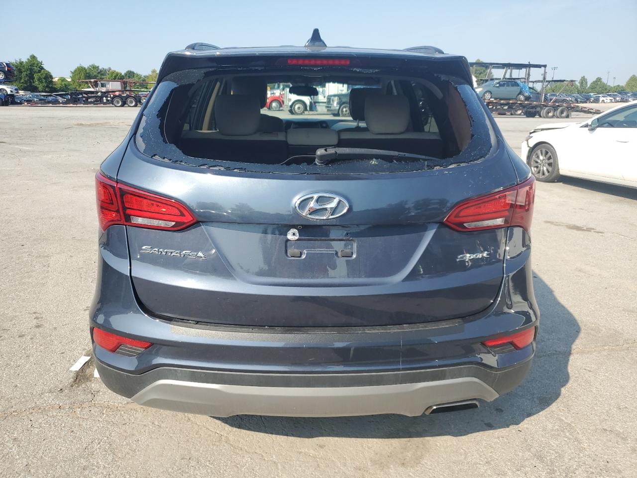 HYUNDAI SANTA FE SPORT