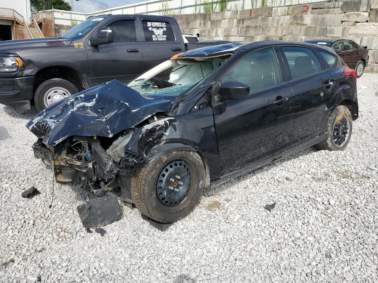 FORD FOCUS SE