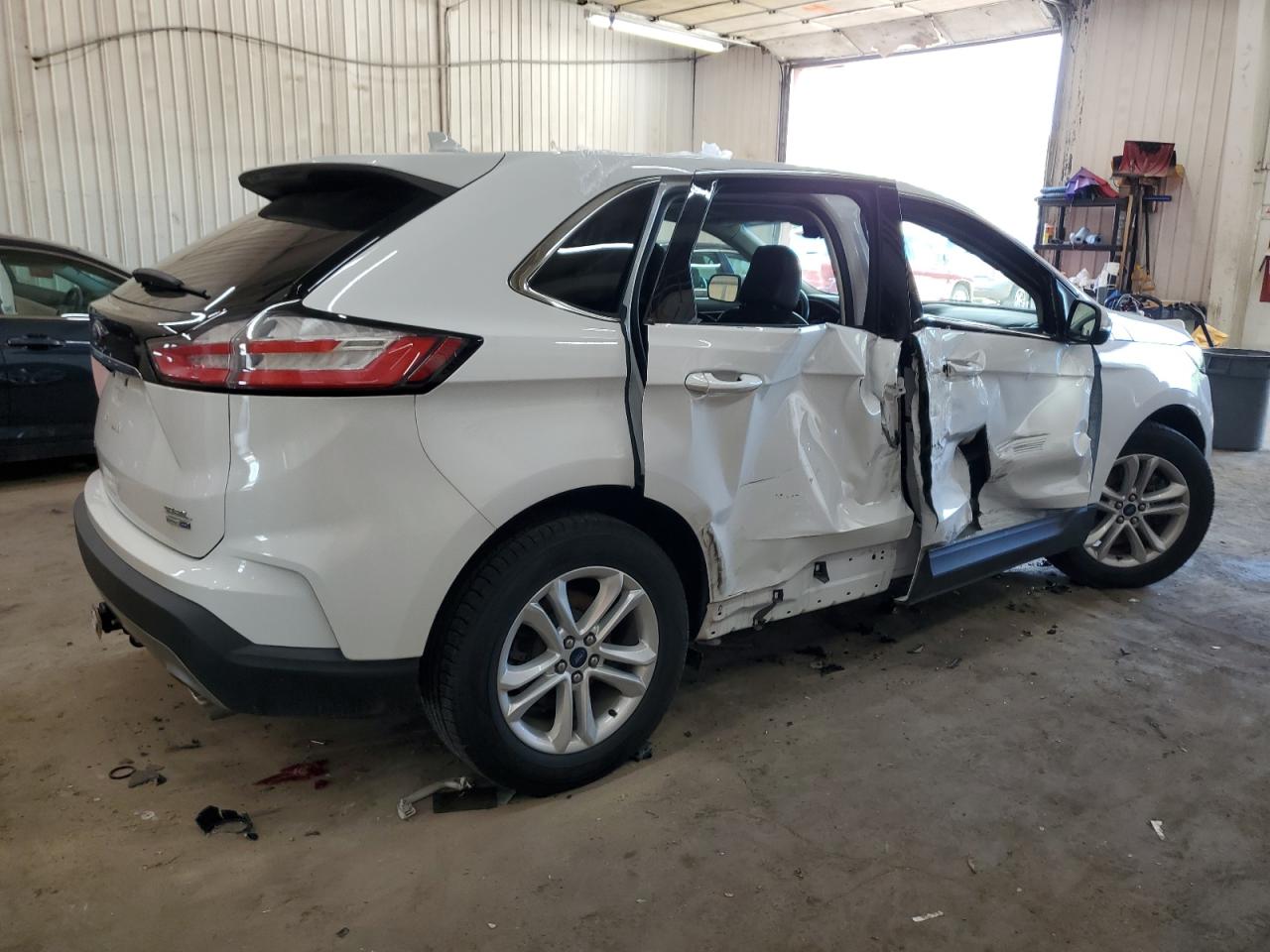 FORD EDGE SEL