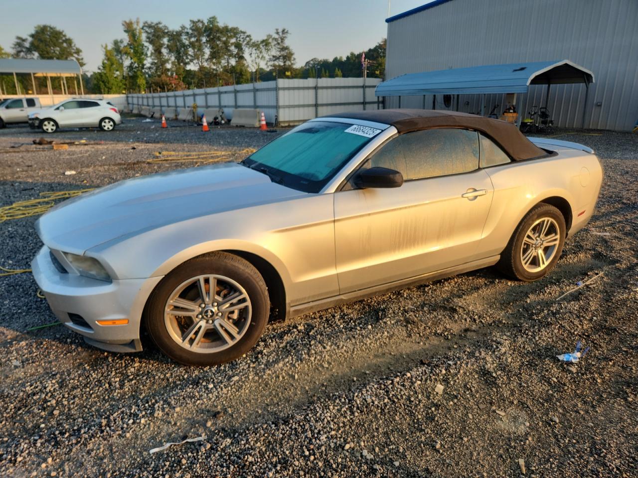 FORD MUSTANG