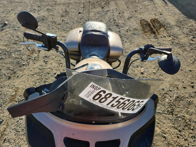 2020 INDIAN MOTORCYCLE CO. CHALLENGER 56KLCDRR0L3385702