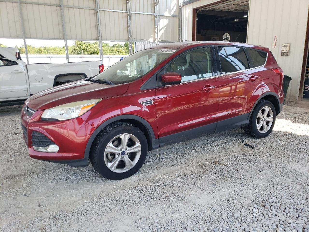 FORD ESCAPE SE