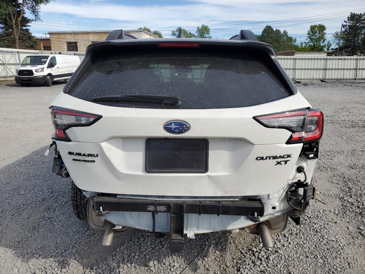 SUBARU OUTBACK ONYX EDITION XT