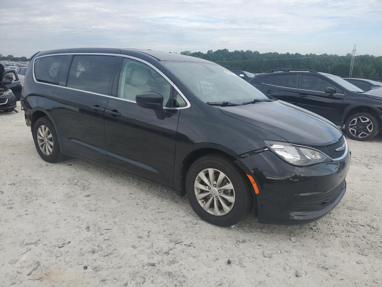 CHRYSLER PACIFICA TOURING