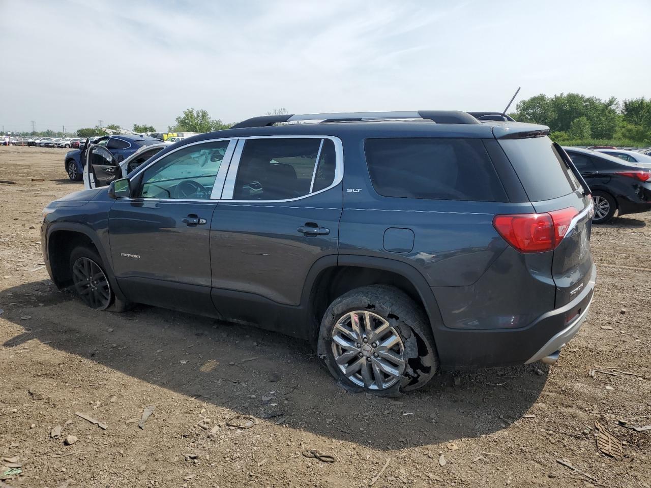 GMC ACADIA SLT-1