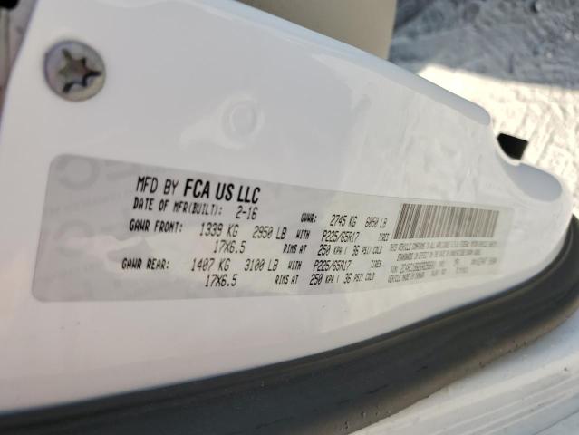 2016 CHRYSLER TOWN & COU 2C4RC1BG2GR298601