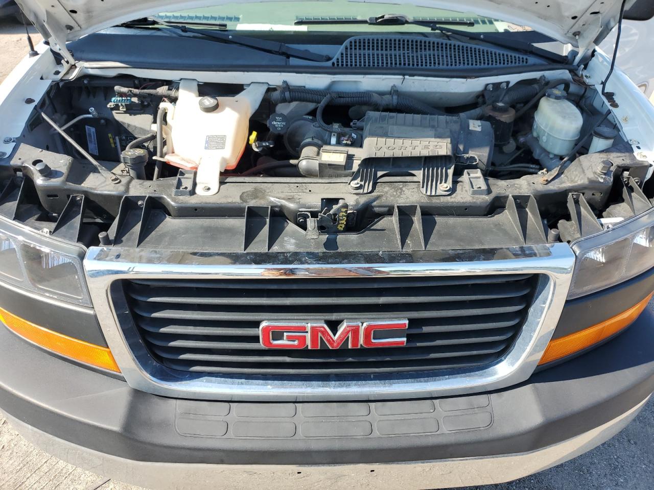 GMC SAVANA G2500