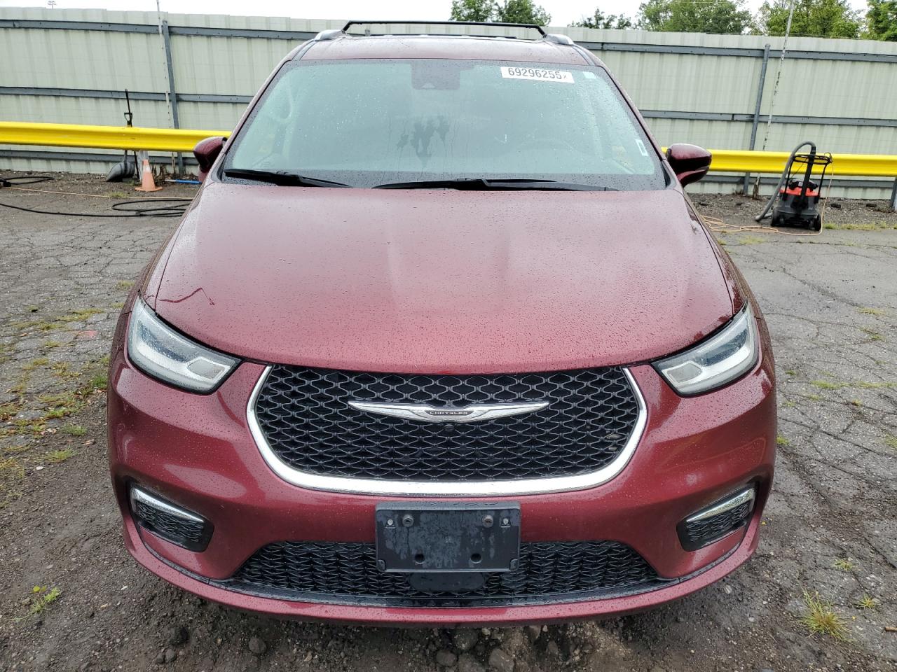 CHRYSLER PACIFICA TOURING L