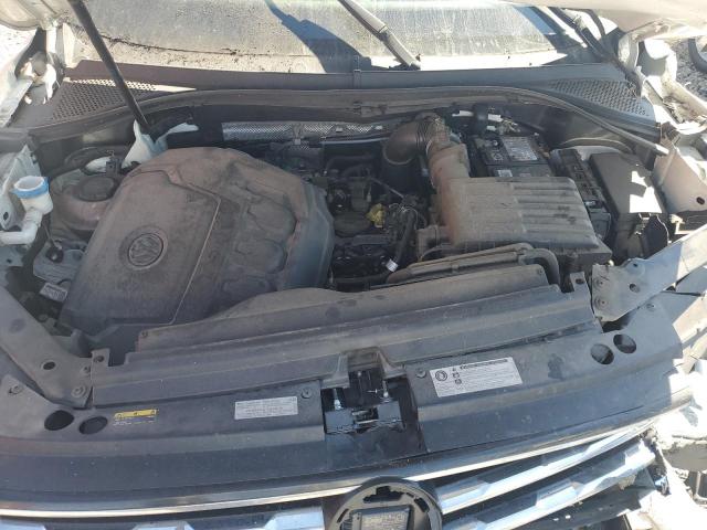 2018 VOLKSWAGEN TIGUAN SE 3VV3B7AX2JM053603