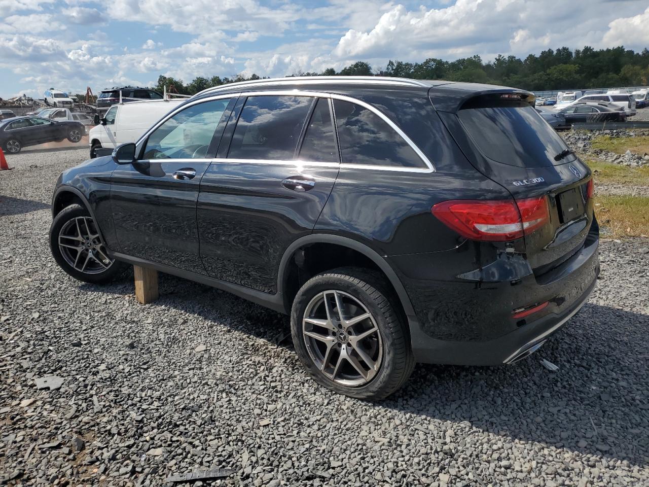 MERCEDES-BENZ GLC-CLASS 300 4MATIC