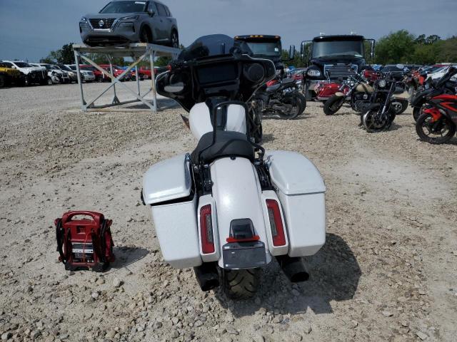 2024 HARLEY-DAVIDSON FLHX 1HD1KB715RB628385