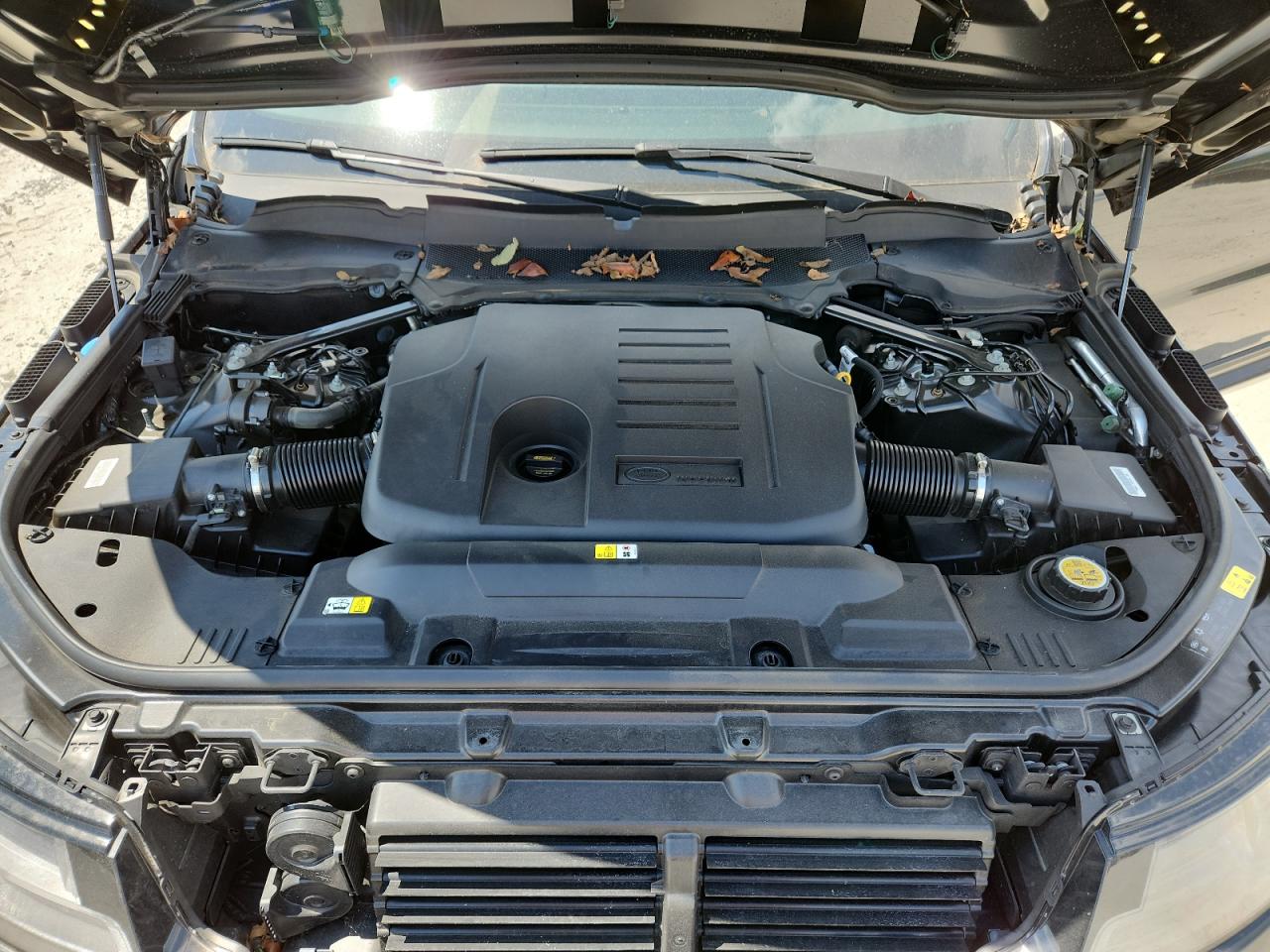 LAND ROVER RANGE ROVER HST