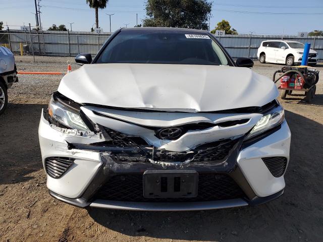 2018 TOYOTA CAMRY XSE 4T1B61HK7JU143889