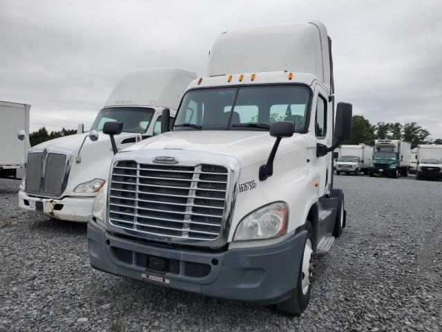 2015 FREIGHTLINER CASCADIA #3285586266