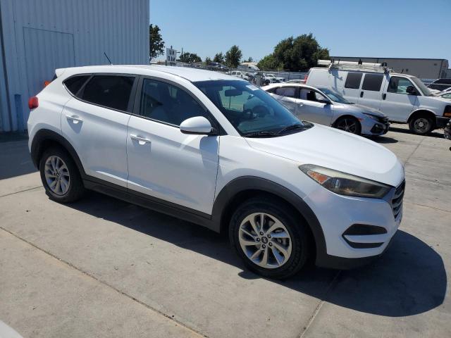 2018 HYUNDAI TUCSON SE KM8J23A47JU676842