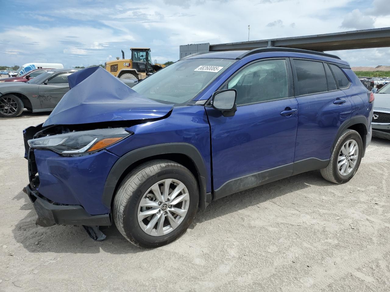 TOYOTA COROLLA CROSS LE