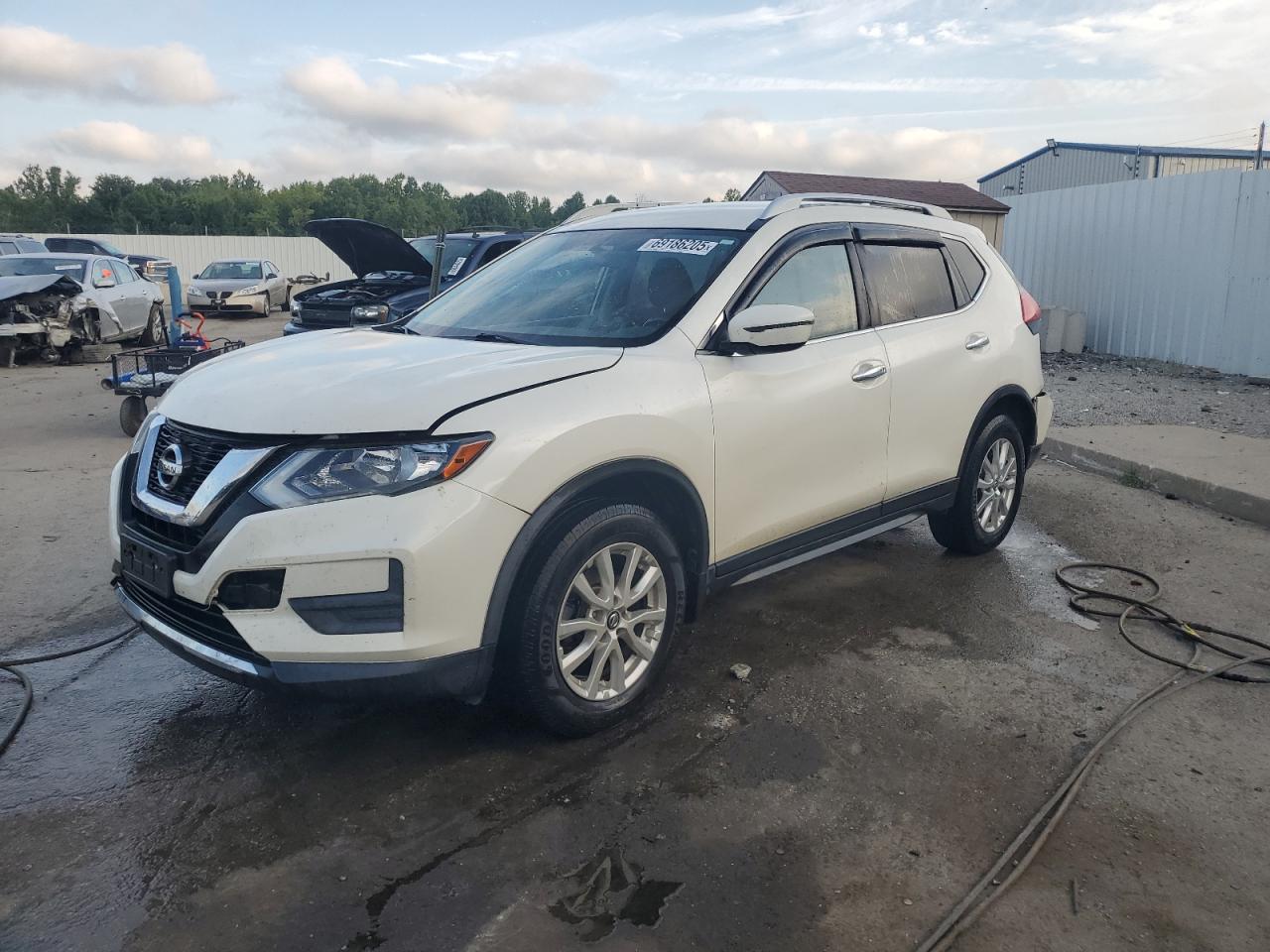 NISSAN ROGUE S