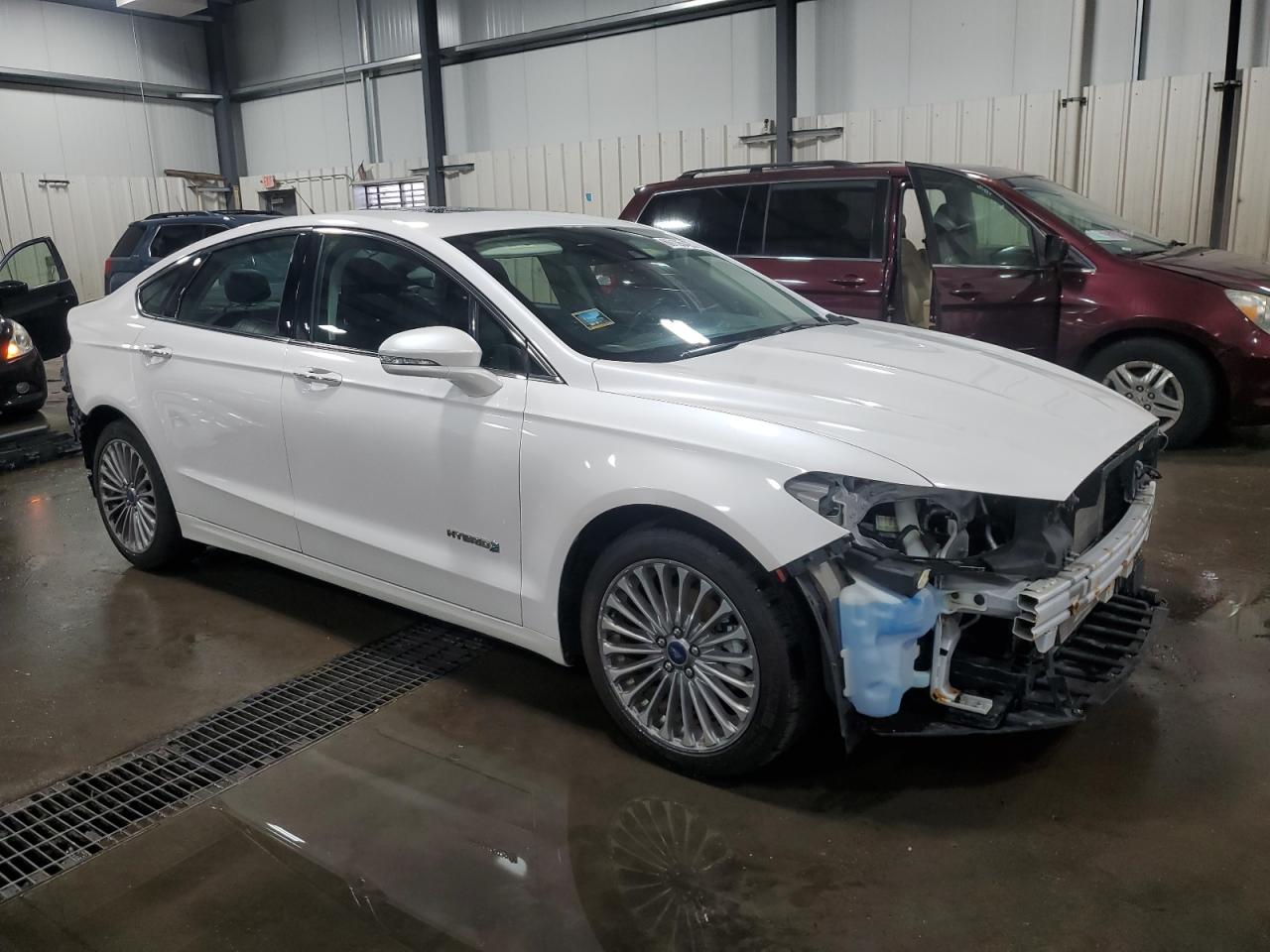 FORD FUSION TITANIUM HEV