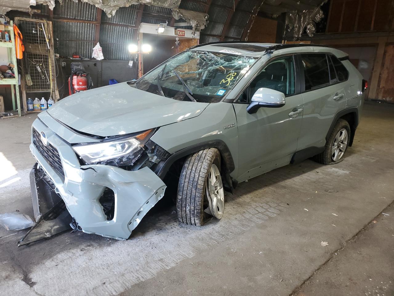 TOYOTA RAV4 XLE