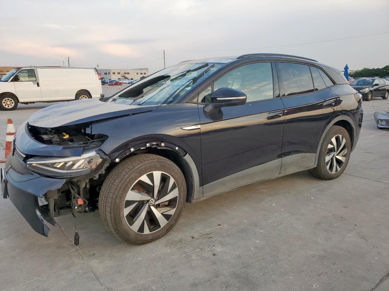 VOLKSWAGEN ID.4 PRO