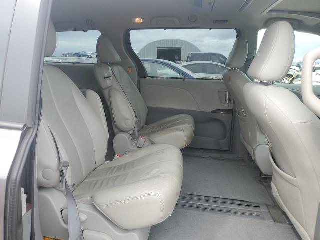 2013 TOYOTA SIENNA XLE - 5TDYK3DC2DS370341
