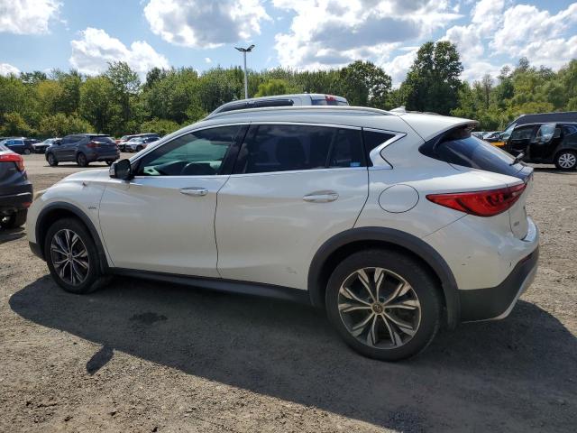 2018 INFINITI QX30 BASE SJKCH5CR3JA042166
