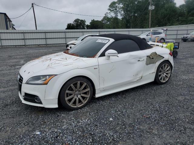AUDI TT PREMIUM