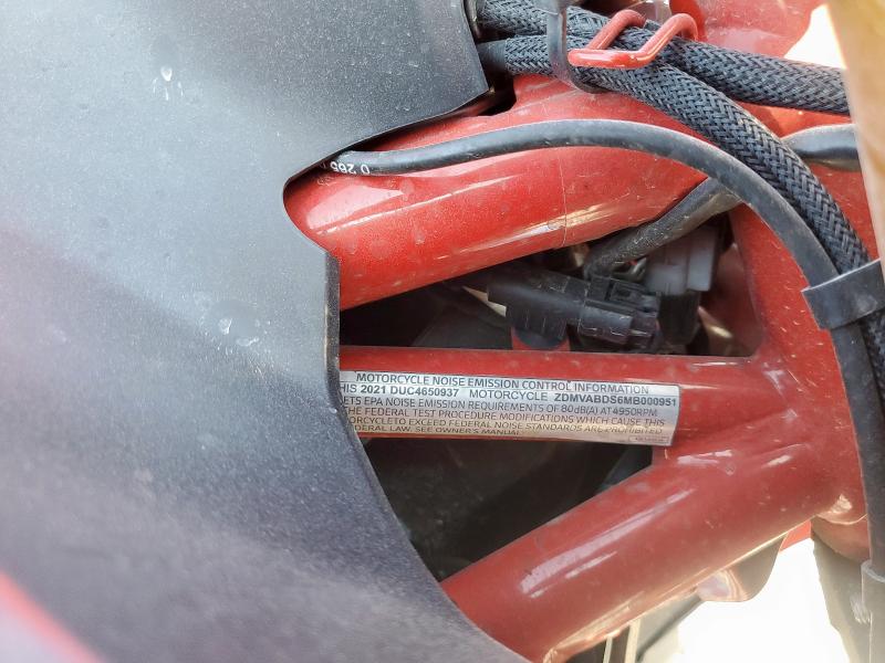 2021 DUCATI SUPERSPORT - ZDMVABDS6MB000951